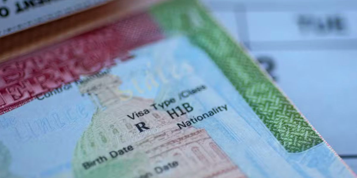 Captura de Tela 2025-12-08 às 7.24.27 PM